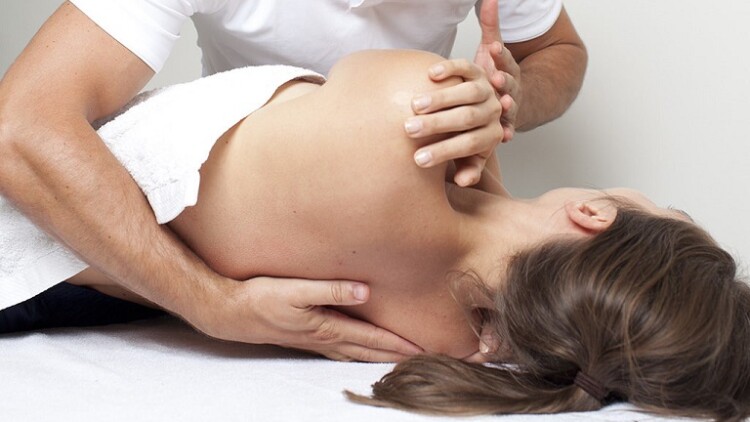 Osteopatia nel contesto sanitario italiano: presentate oggi a Milano le “core competence” della professione Trattamento osteopatico