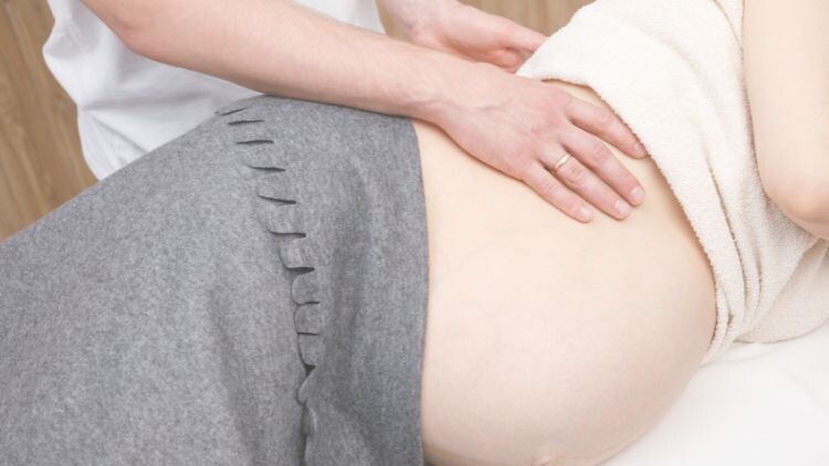 Osteopatia nel terzo trimestre di gravidanza: un prezioso aiuto Osteopatia in gravidanza